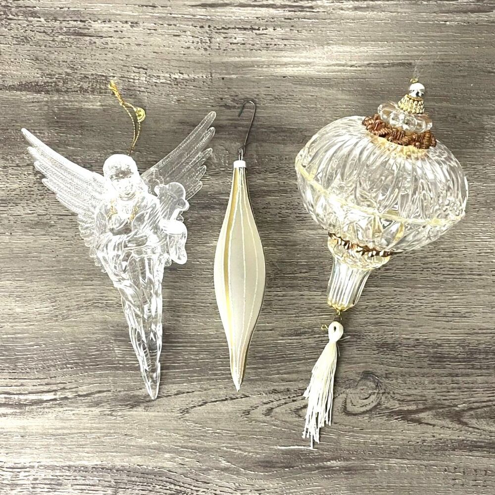 Set of 4 Clear Acrylic Christmas Ornaments Angel Finial Bulb Vintage 1989